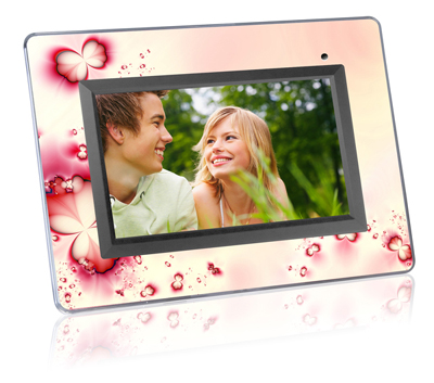 Digital Photo Frame Reviews on Techware Labs   Reviews   Cenomax 7   Digital Photo Frame