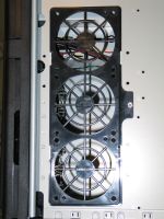 Fan mounting bracket