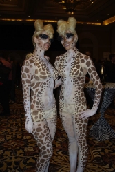 booth-babes-1011