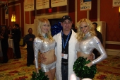 booth-babes-1036