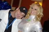 booth-babes-1037
