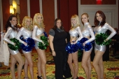 booth-babes-1051