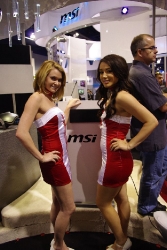 booth-babes-1067