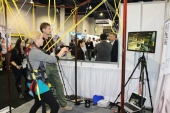 ces-booth-babes-2013-day1-007