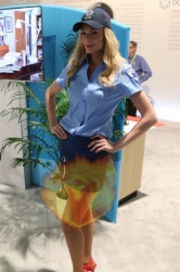 CES2015-boothbabes-gallery2-033