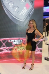 CES2015-boothbabes-gallery2-045