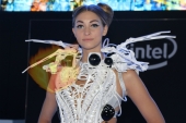 CES2015-boothbabes-gallery2-082