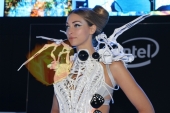 CES2015-boothbabes-gallery2-086