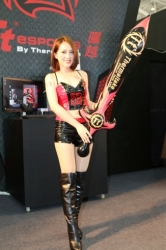 Computex2014-Booth-babes-P132