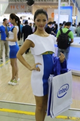 Computex2014-Booth-babes-P134