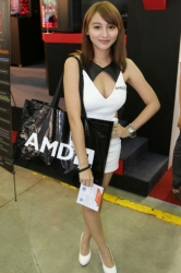 Computex2014-Booth-babes-P135