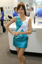 Computex2014-Booth-BabesP222