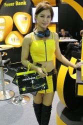 Computex2014-Booth-BabesP229