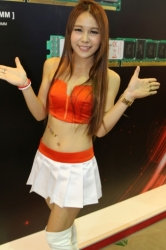 Computex2014-Booth-BabesP244