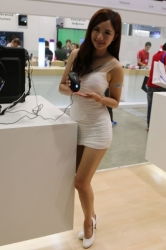 Computex2014-Booth-BabesP256