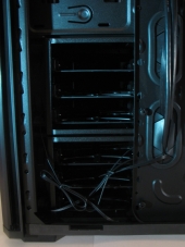 hdd-ssd-cage-mount-rear-detail