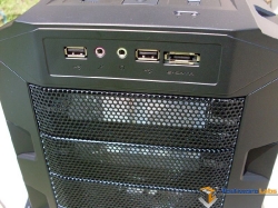 HAF922 Front Top I/O panel