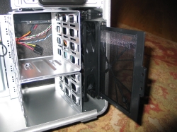 drive_cage_detail.jpg